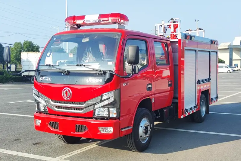 شاحنة إطفاء مسحوق جاف ورغوة مجتمعة