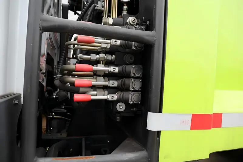 Compression Garbage Truck