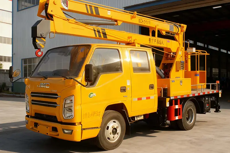 شاحنة عمل ذات ذراع مفصلية متوسطة